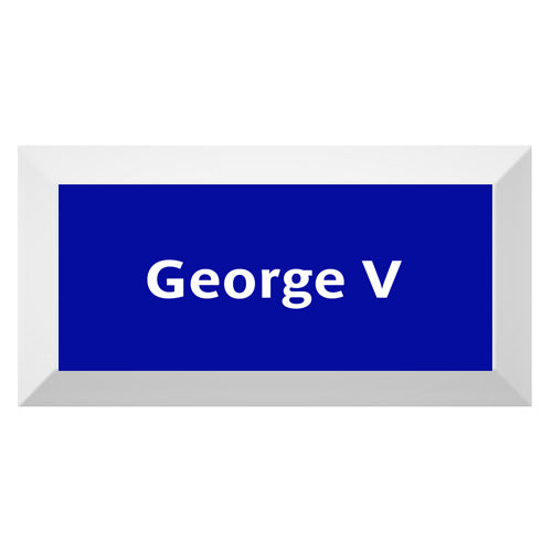 Carreau Metro station" George V"